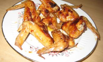 Рецепт куриных крылышек в медовом соусе