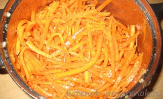 Морковь по-корейски в домашних условиях - шаг 6