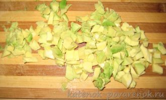 Салат с семгой и авокадо - шаг 6