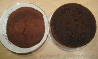 Шоколадный торт со сметанным кремом - шаг 8