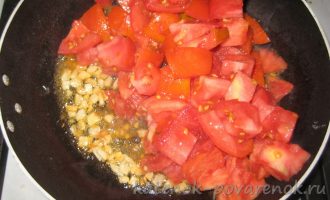 Соус к макаронам из помидоров с базиликом - шаг 4