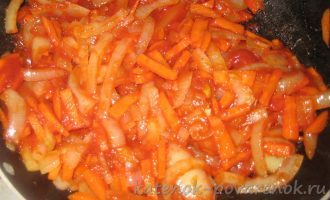 Рецепт томатной подливки с луком и морковью - шаг 7