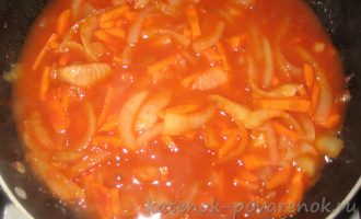 Рецепт томатной подливки с луком и морковью - шаг 8