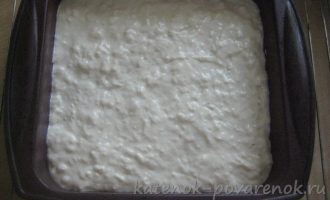 Рецепт пирога на кефире с грибами и курицей - шаг 15