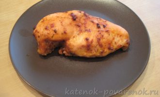 Фото рецепт запеченного куриного филе - шаг 4