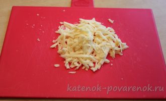 Запеченное в духовке филе тилапии под сыром и луком - шаг 6