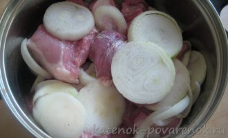 Маринад для шашлыка из свинины на кефире - шаг 4