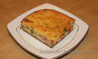 Наливной пирог с сосисками, сыром и зеленью на кефире - шаг 16