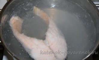 Сливочный суп с лососем - шаг 3