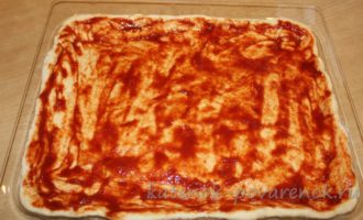 Пицца с карбонатом и маринованными опятами - шаг 5