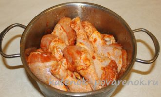 Куриная голень в остром маринаде на мангале – шаг 2