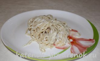 Спагетти в соусе бешамель с сыром – шаг 9