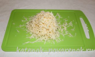 Спагетти в соусе бешамель с сыром – шаг 8